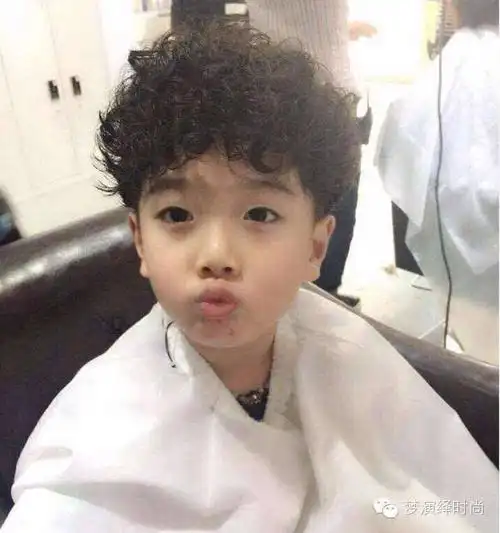 今年儿童短发流行小卷(37款精选)