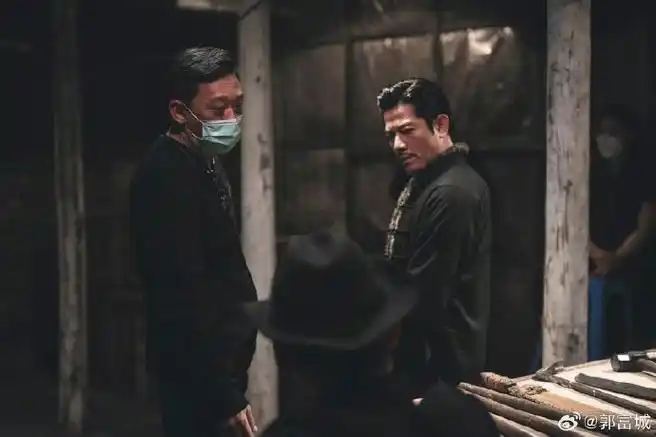 爸爸##郭富城新角色是杀人王#香港漫感电影九龙城寨的彩蛋是郭富城,演