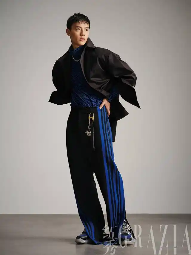 原创凭新世界连上两封尹昉靠徐天冲进时尚圈就是这么豪横