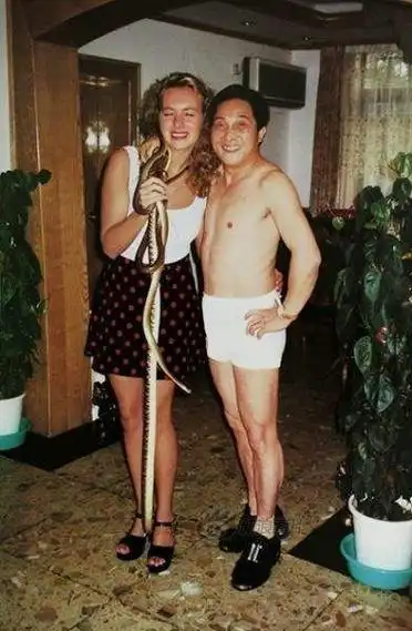 给女星开光把断蛇复活气功大师王林到底多厉害