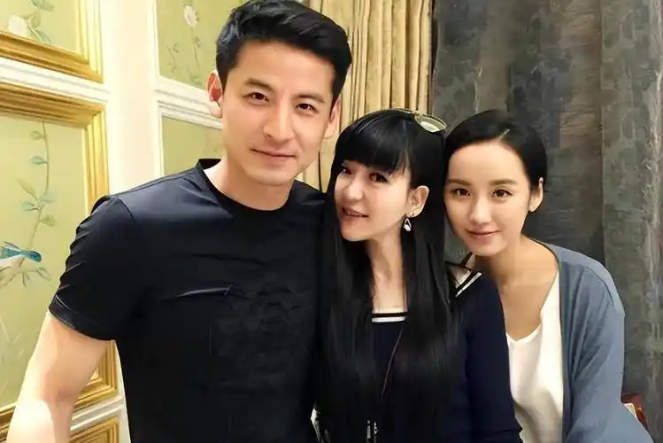 老公疑被包养,结婚七年无子,互动停在三年前,吕一钱泳辰分了?