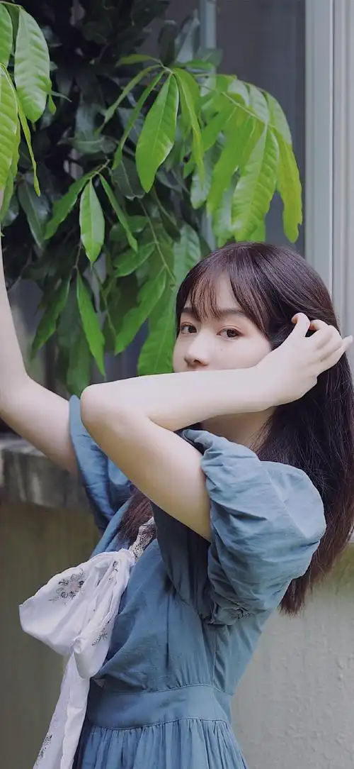 清新女生盛世美颜全屏壁纸