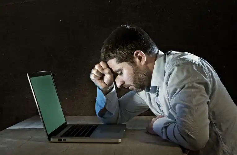 加班熬夜致鼻炎,北京科专家高丹红解析原因