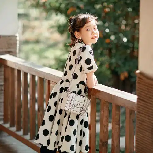 大童女孩10-12岁影楼拍照服t台走秀洋气外景衣