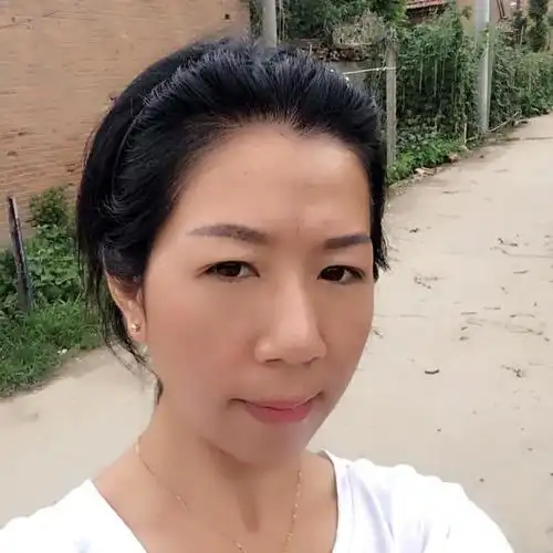35岁离异女征婚照片(id:93556160)_江苏盐城征婚交友_珍爱网