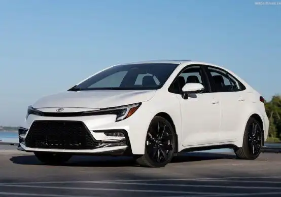 丰田雷凌(参数丨图片)将于3月23日正式上市,此次中期改款,车辆在外观