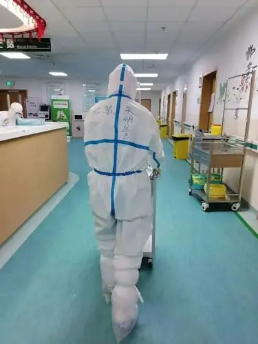 抗疫纪实孙铁军最最最可爱的背影