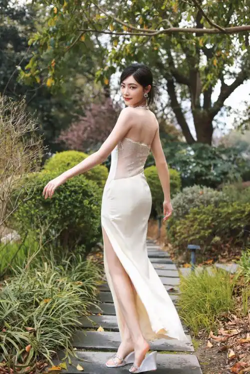 hello时装周##许佳琪的秀场日记