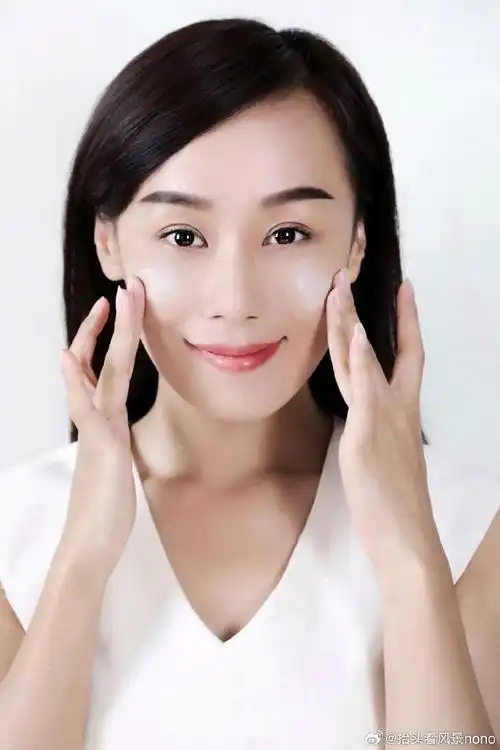 羡慕皮肤水润的人