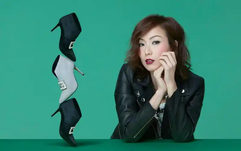 郑秀文《眉飞色舞》快来欣赏下吧