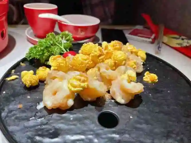 吉祥春饼·烤鸭(扬州万象汇店)-"总体还可以,吃到后面略油腻77齁