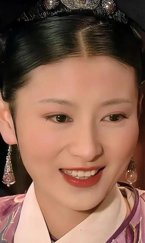 斓曦一生演绎一个经典沈眉庄,《甄嬛传》成就她美丽人生