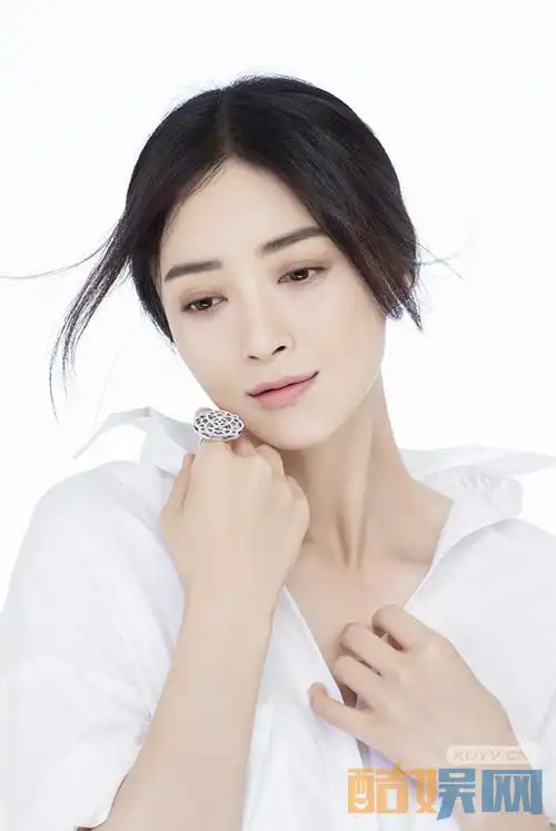 蒋欣图片大全_蒋欣明星资料_家庭背景-明星库 | 9傲剧情网