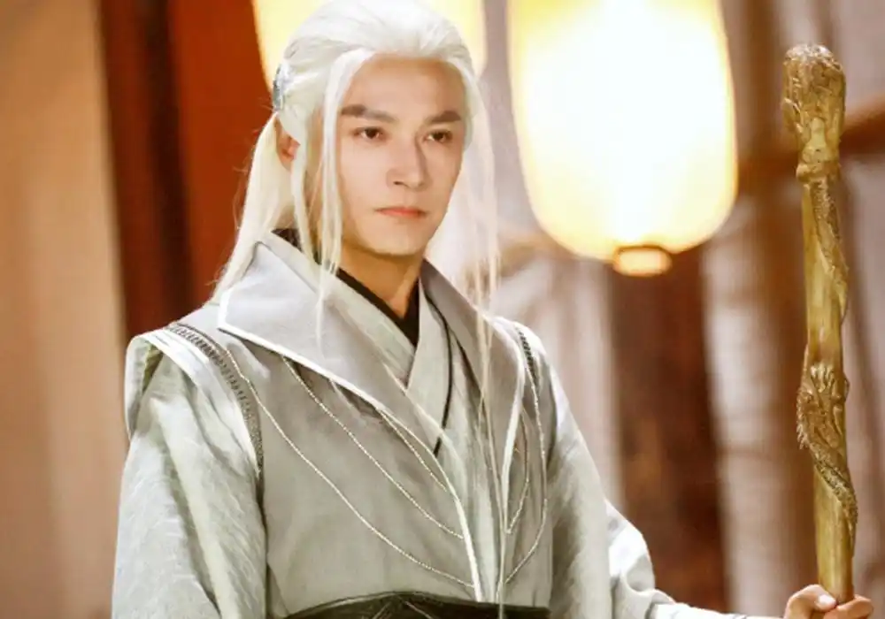 长相思:小夭养父演员揭晓,古装美男郑国霖,和杨紫的互动超期待