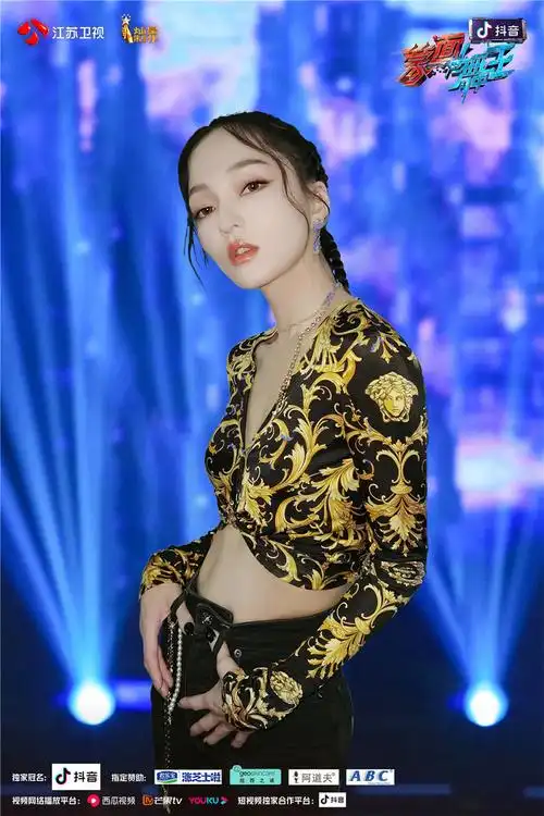 2020-08-25 09:08:48 由江苏卫视和灿星制作联合打造的国内首档蒙面