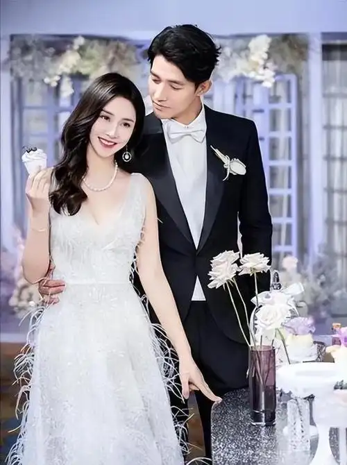 李子峰宣布离婚!儿子才1岁,曾经的金童玉女走到这一步