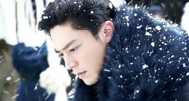 回顾:靠刘海别说颜值高7位明星告诉你,真正帅的人根本不靠发型