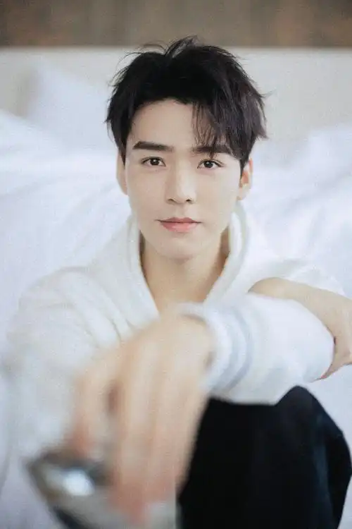 龚俊- 堆糖,美图壁纸兴趣社区