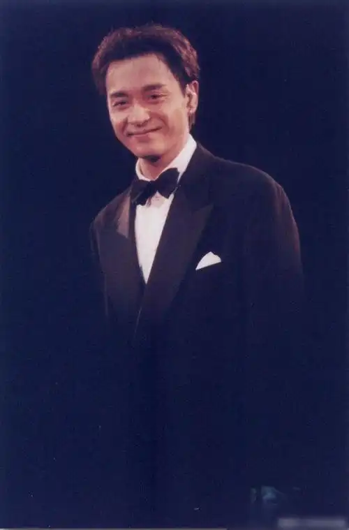 帅气《东邪西毒》回首张国荣张国荣张国荣张国荣灿烂笑容张国荣张国荣