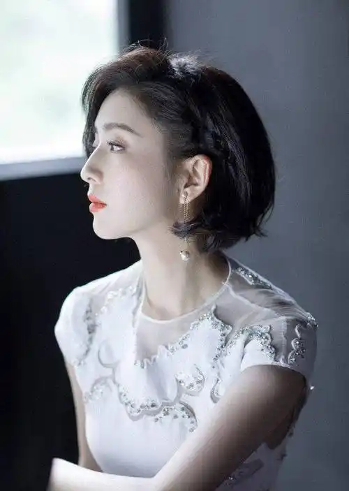 原创女神佟丽娅侧颜太优越每一幅画面都好唯美让人心动