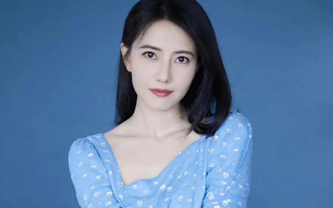 高圆圆优雅壁纸(3/7)