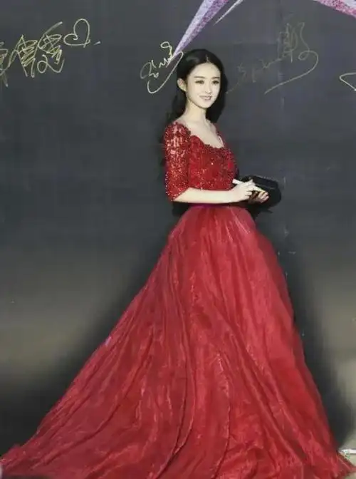 赵丽颖红裙造型,美艳不可方物|红毯|裙摆|礼服|白皙_网易订阅