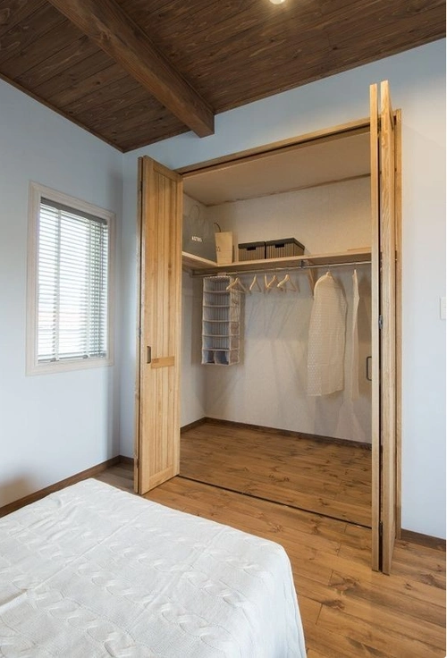 定制衣帽间内部如何设计学学日本这样储物翻番