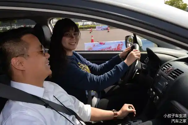 怎么看出司机开车的水平?不是一件难事,一目了然