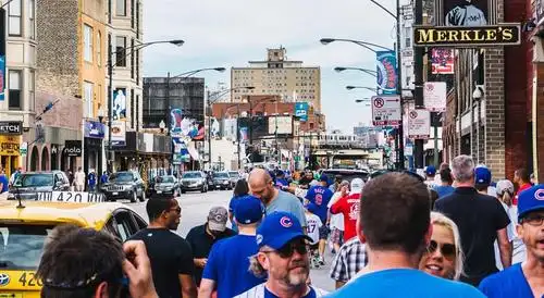 a short walk to wrigley field, boystown, & lake