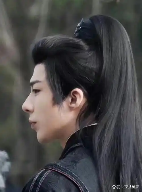 同样扮古装"半束发",有人一眼万年,有人却不忍直视,差距大