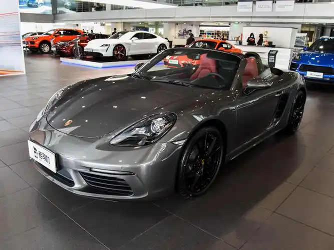 敞篷保时捷跑车,售价比911便宜,原装进口车型,实拍保时捷718
