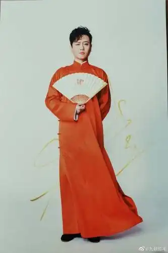 孟鹤堂超话 一条抽奖博 孟老师签名照 带孟老师正面话题转评