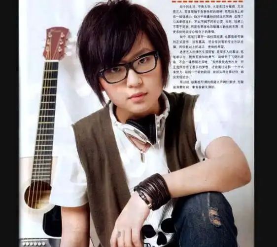 38岁未婚未育的"超女"周笔畅,竟然一夜之间宣布了什么大决定?