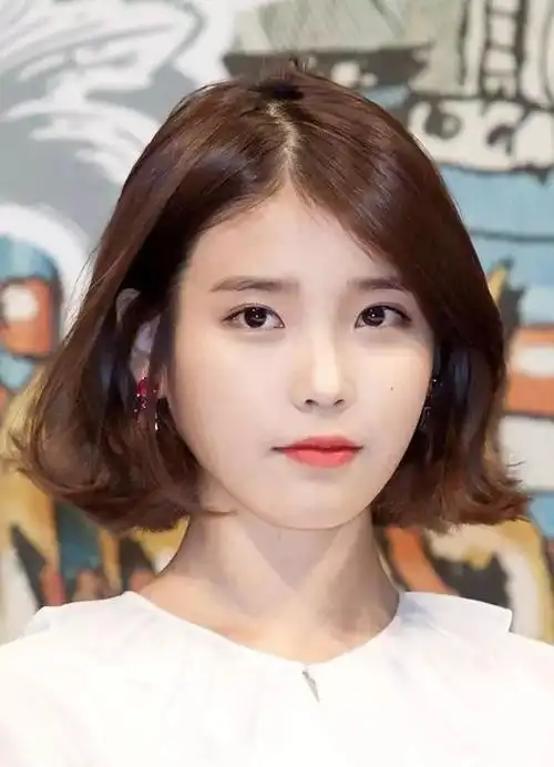 韩式八字刘海短发金秋你值得拥有
