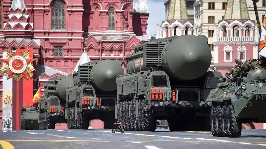 编辑俄罗斯装备有ss-18,ss-19,ss-25,ss-27等洲际弹道导弹.