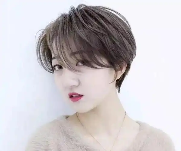 "纹理短烫发"30款_短发