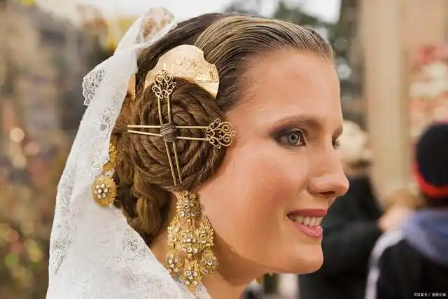 18世纪真实的欧洲女性发型