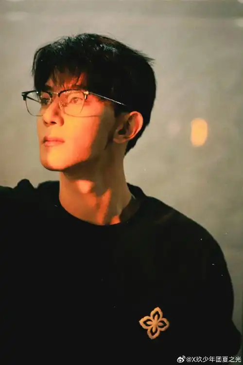 夏之光智性恋##夏之光戴眼镜智性恋dna动了