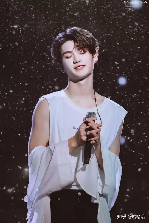 黄明昊怎么样? - 知乎