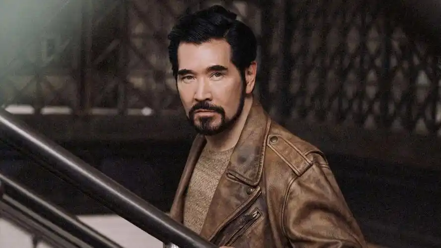 费翔首谈93岁母亲近况,连续五年思维记忆退化,谈遗憾哽咽落泪