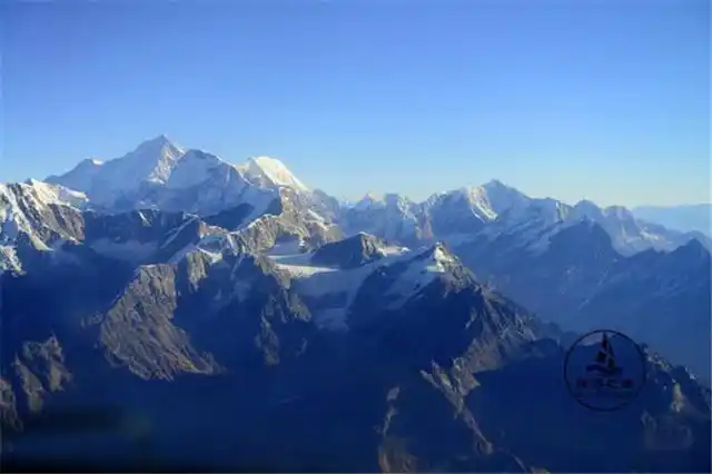 中国最高山脉拥有10座最高山,不是世界最长山脉,只因南美洲脊梁