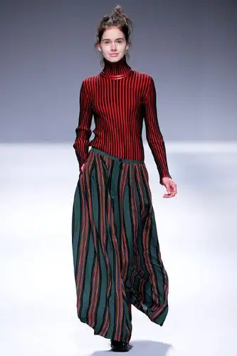 时装周# issey miyake(三宅一生) 2013秋冬女装系列