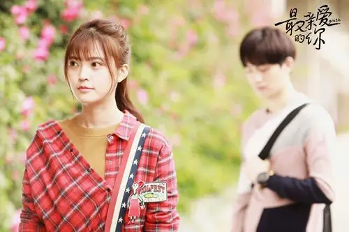 《最亲爱的你》热播 王妍之成暖心树洞再发狗粮