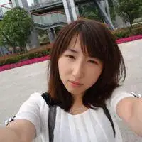 微生活照片头像素颜【点击鼠标右键下载】