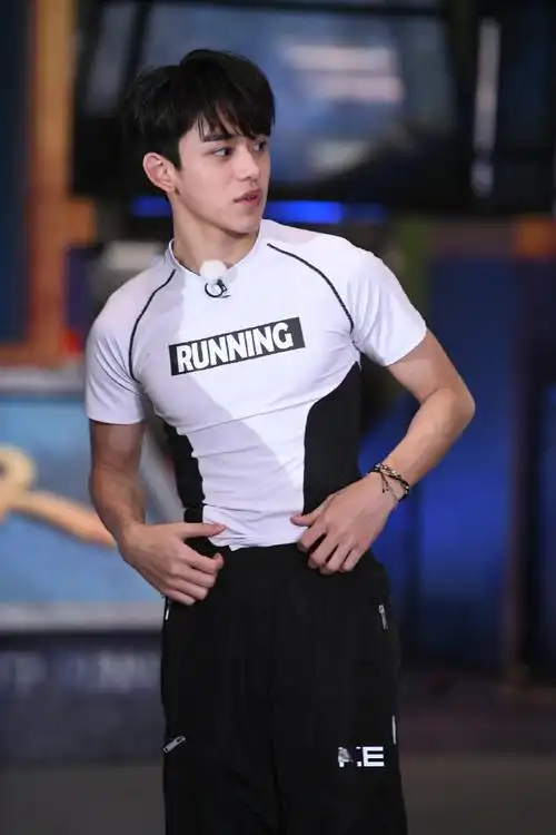 黄旭熙跑男##跑男录制