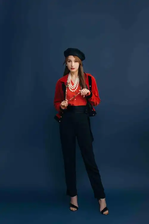 吴昕摩登复古写真