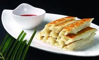 洛阳小街锅贴为河南省非物质文化遗产.