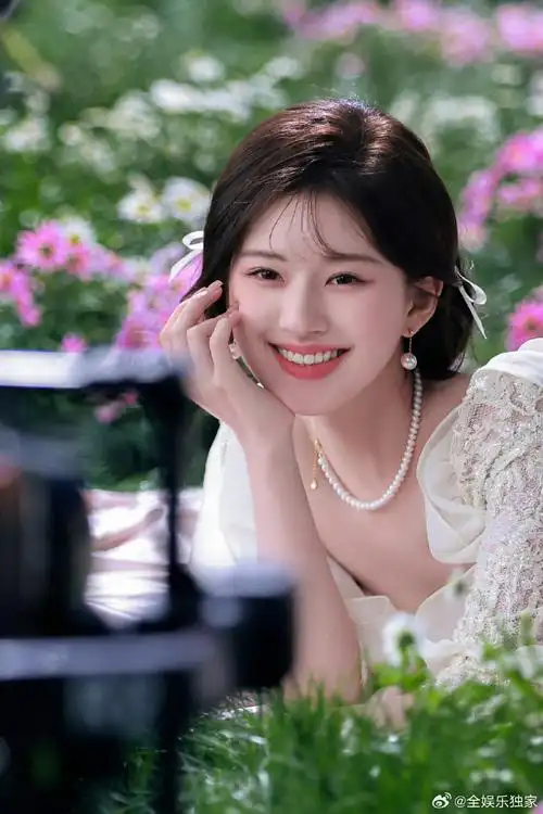 品牌方删除赵露思相关微博