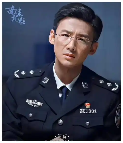 原创南来北往一位演员的成长之旅白敬亭的精彩演绎