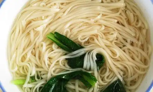 一碗清汤面的做法